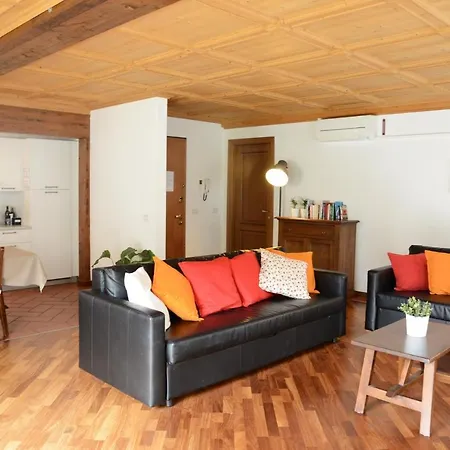 Appartamenti Casa Lory *